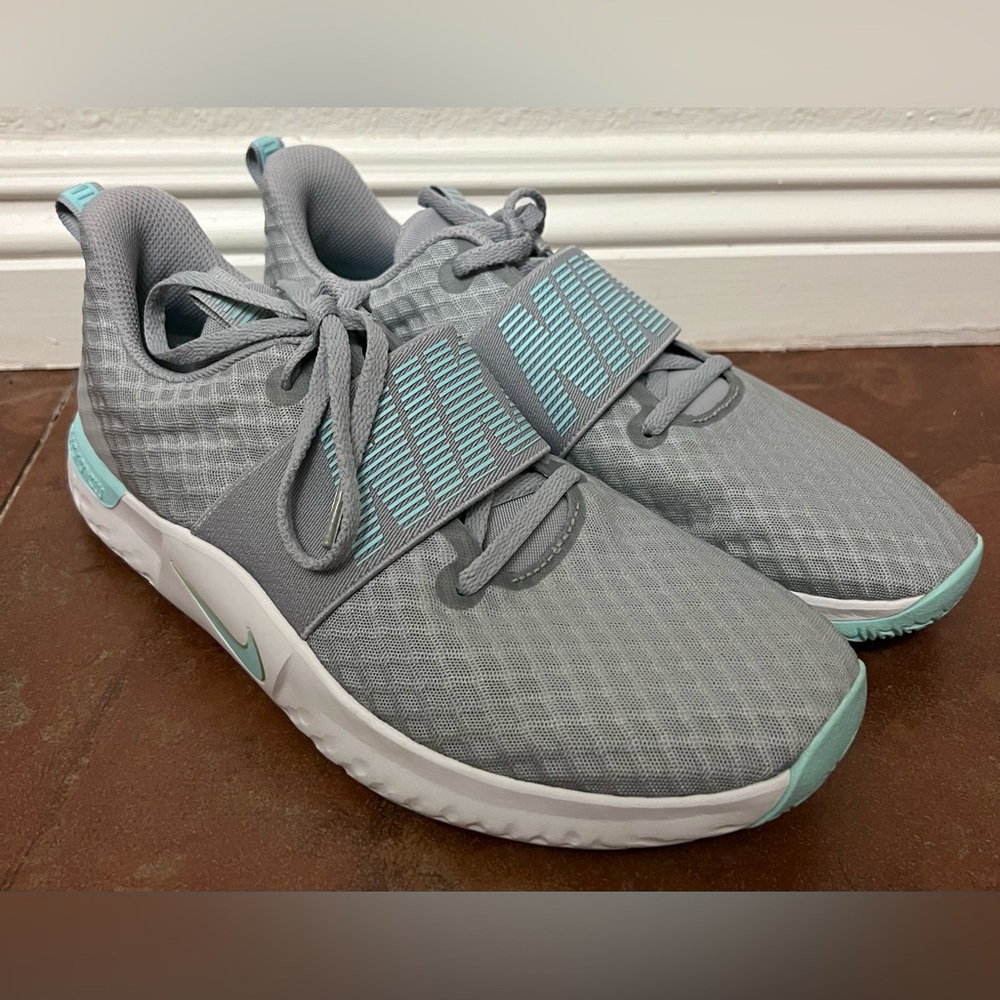 Nike Women’s Renew In Season TR 9 Training Shoe